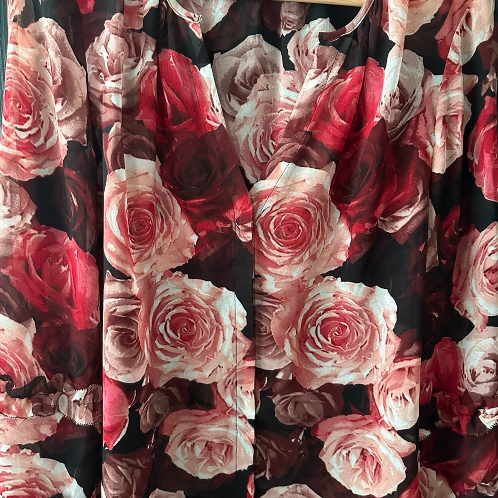 White House Black Market Rose Print Sheer Blouse - Picture 3 of 5